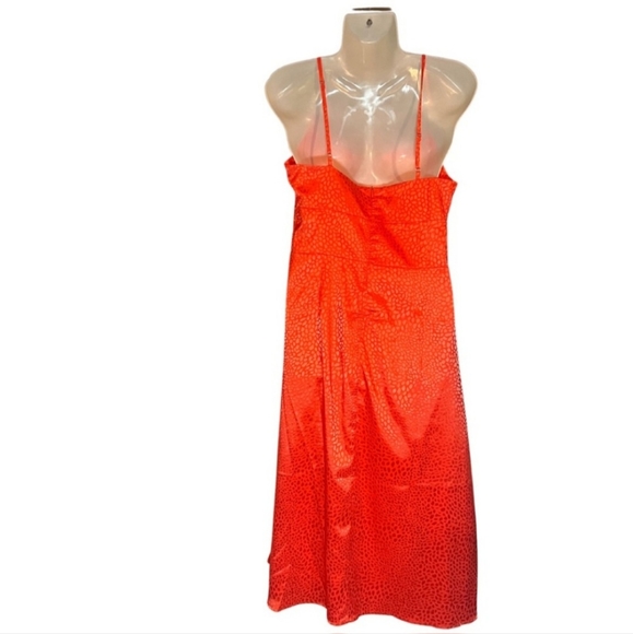 NWT Lulu's Satin Jacquard Print Cowl Midi Dress w/ Adjustable Straps - Picture 7 of 9